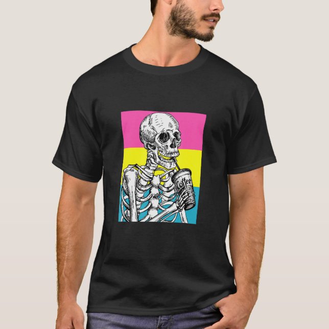 T-shirt Skeleton Drinking Coffee LGBTQ Pansexual Pride Pan (Devant)