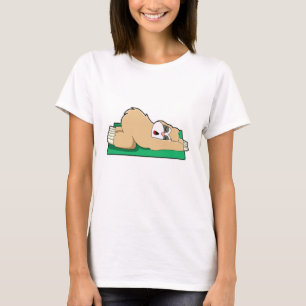 T-shirt Sloth au Yoga sur tapis de Yoga