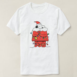 T-shirt snoopy sleeping on winter