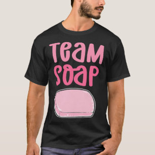 T-shirt Soap d'équipe. Saponification de la Cuisine de sav