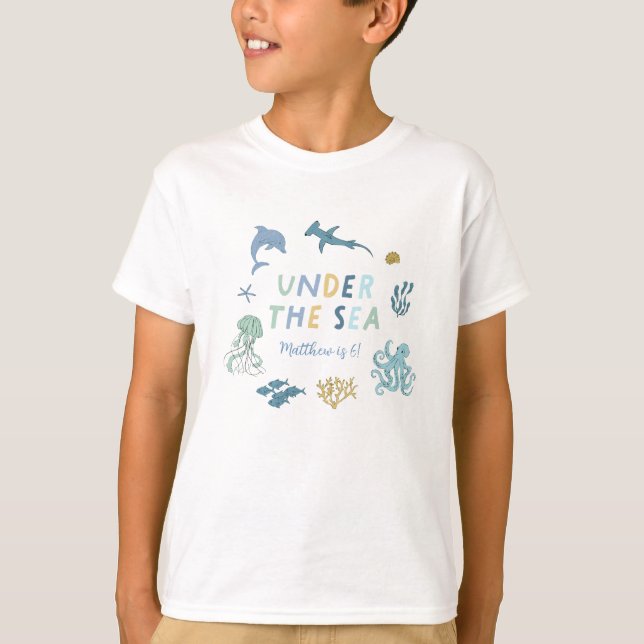 T-shirt Sous le bleu de la mer fille anniversaire (Devant)