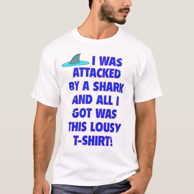 T-shirt Souvenir d'attaque de requin (Devant)