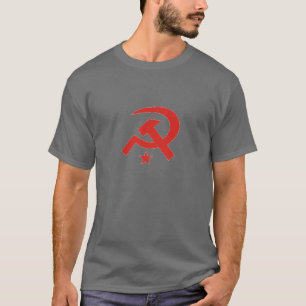 T-shirt soviétique de marteau et de faucille