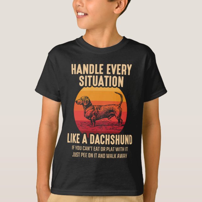 T-shirt Soyez comme le propriétaire d'un chien Wiener sarc (Devant)
