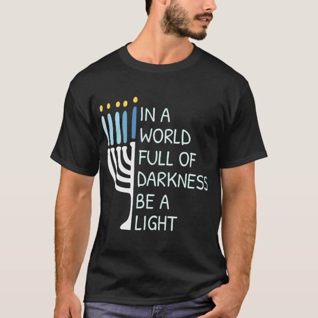 T-shirt Soyez une Hanoukka légère et heureuse (Devant)