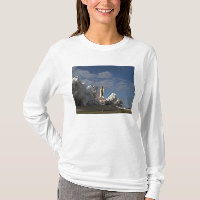 T-shirt Space Shuttle Atlantis se lève sur 23 (Devant)