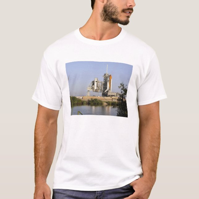 T-shirt Space Shuttle Discovery est prêt 3 (Devant)