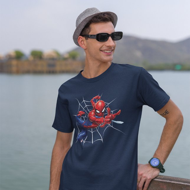 T-shirt Spider-Man | Motif d'art de caractères géométrique (Person wearing shirt)
