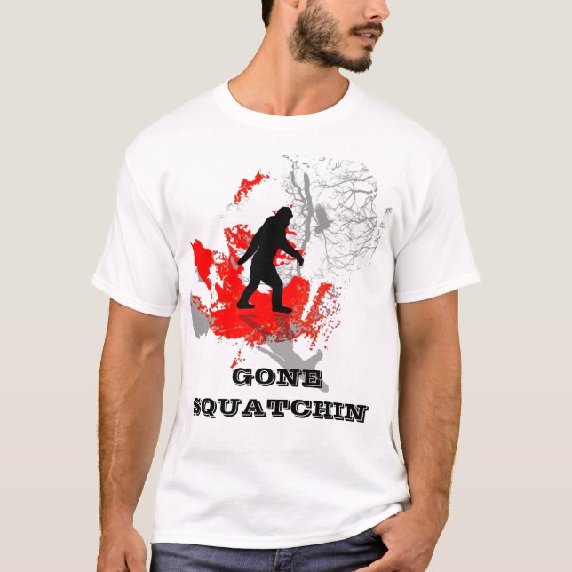 T-shirt Squatchin allé, Bigfoot noir (Devant)