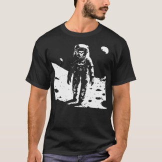 T-shirt squelette d'astronaute mort marchant sur la lune