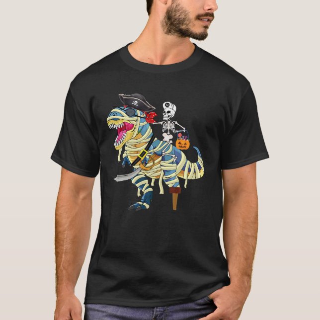 T-shirt squelette équitation pirate dinosaure momie T rex  (Devant)