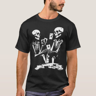 T-shirt squelettes jouant aux cartes