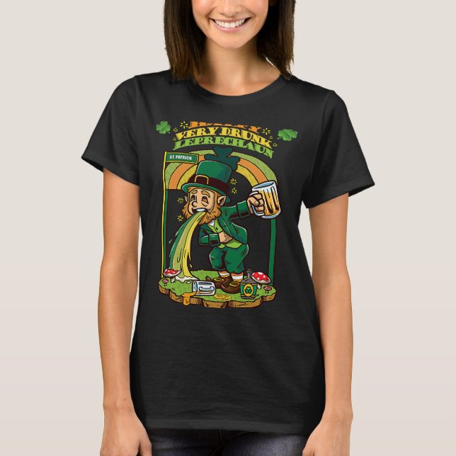 T-shirt St Patrick's Day Drunk Leprechaun Puking Rainbows (Devant)