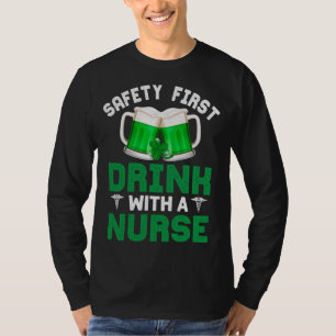 T-shirt St. Patrick's Day Safety Boisson amusante avec une