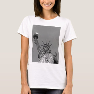 T-shirt Statue noire et blanche de Liberty New York