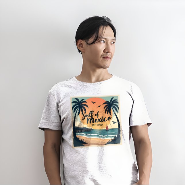 T-shirt Style d'affiche de voyage Golfe du Mexique (Gulf of Mexico Est. 1550 Retro Travel Poster Style white t-shirt. )