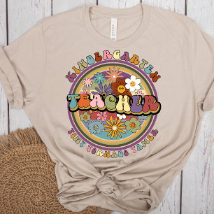 T-shirt Super Retro Floral Kindergarten Nom de l'enseignan