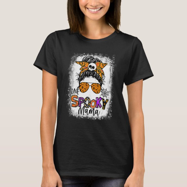 T-shirt Super Un Éffrayant Mama Messy Bun Femmes Witch Mam (Devant)