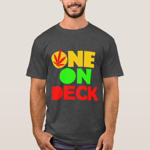 T-shirt sur le pont
