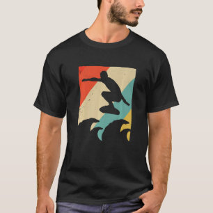 T-shirt Surfer Riding Waves Surf Vintage