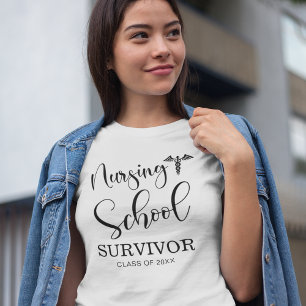 T-shirt Survivant de l'école de soins infirmiers   Catégor