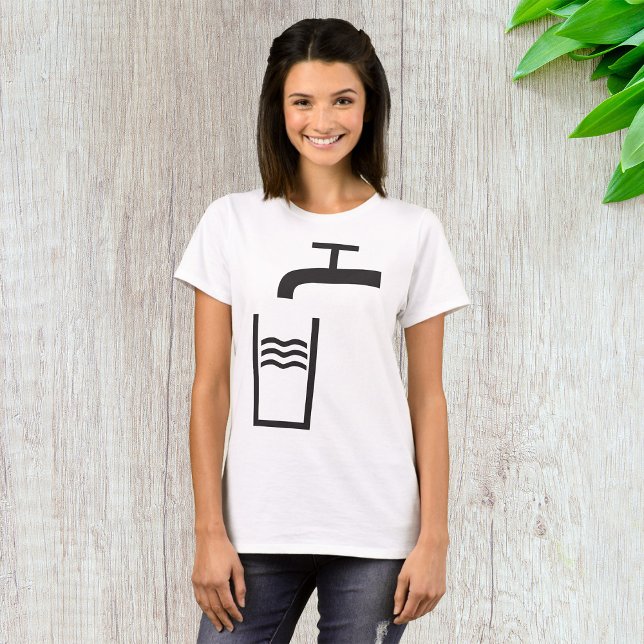 T-shirt Symbole de l'eau du robinet (Créateur téléchargé)