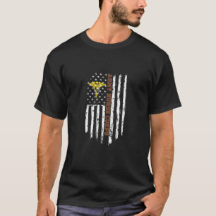 T-shirt T-Shirt, le drapeau américain du Corps des infirmi