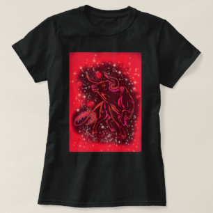 T-Shirt Taureau Courir Dans La Nuit Rouge étoilée