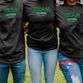 T-shirt Team Green Family Custom Name Sports Crew Black