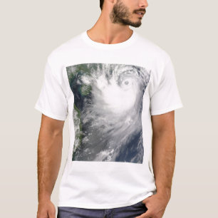 T-shirt Tempête tropicale Koppu près d'un point d'atterris