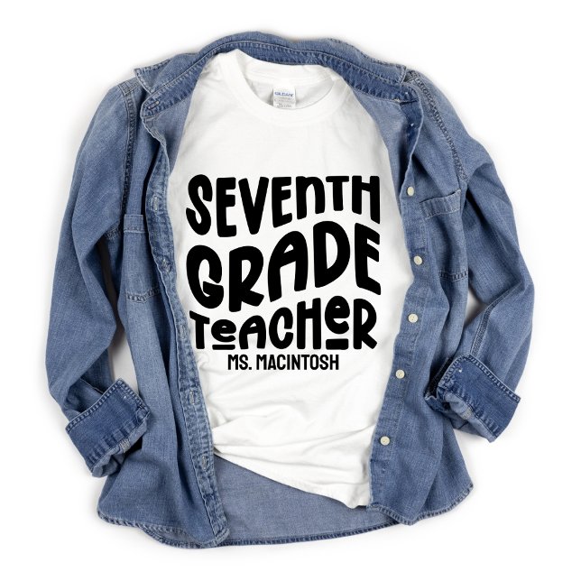 T-shirt Texte rétro simple de l'enseignant de septième ann (Créateur téléchargé)