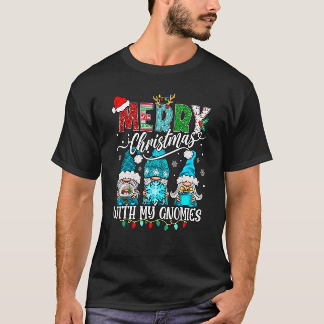 T-shirt Three Gnomes Holding Merry Christmas Leopard Plaid (Devant)