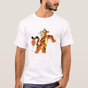 T-shirt Tigger Jouant Au Basket-Ball