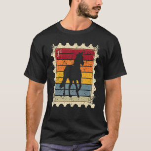 T-shirt Timbre-poste avec un cheval au coucher du soleil