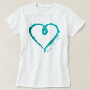 T-shirt tiré par la main turquoise de coeur