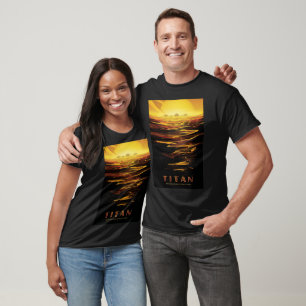 T-shirt Titan la plus grande lune de la planète Saturne