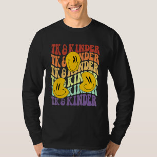 T-shirt TK et Kinder visage souriant rétro retour à l'écol