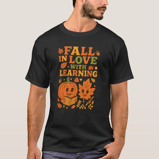 T-shirt Tomber amoureux de l'apprentissage Professeur rétr (Devant)