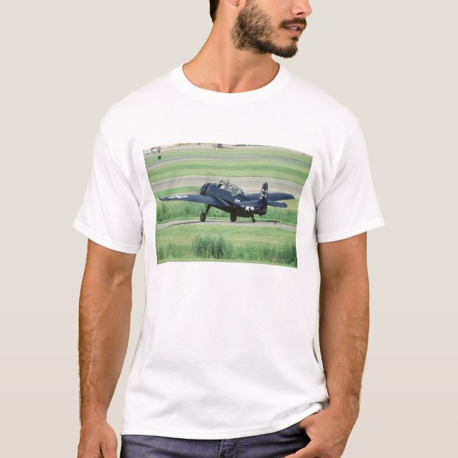 T-shirt Torpille de transporteur de marine de vengeur de (Devant)