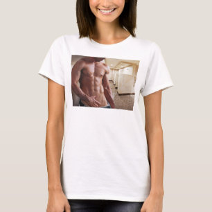 T-shirt Torse d'homme musclé torse nu sixpack de SlipperyJ