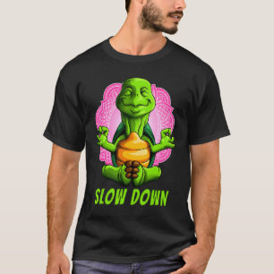 T-shirt Tortue de yoga drôle ralentir Namaste Entraînement