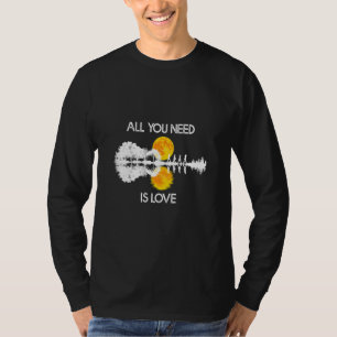 T-shirt Tout Ce Dont Vous Avez Besoin Est Love Guitar Lake