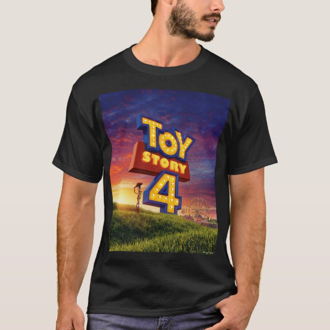 T-shirt Toy Story 4 | Poster de théâtre Woody On Field (Devant)