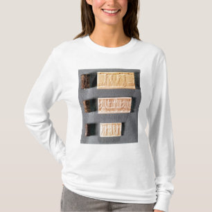 T-shirt Trois joints de cylindre avec des impressions,