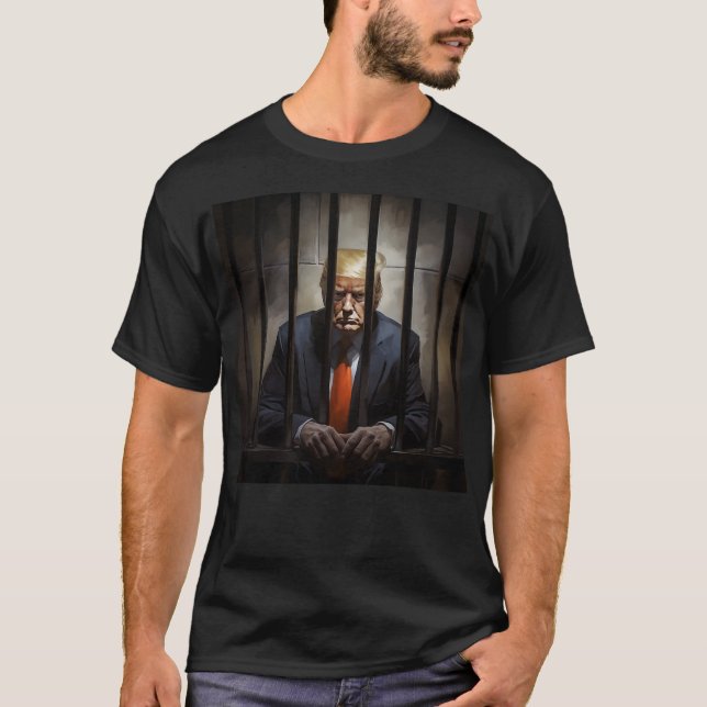 T-shirt Trump en prison. (Devant)