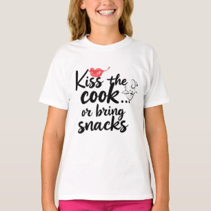 T-SHIRT TYPOGRAPHIE ''EMBRASSEZ LE CUISINIER'' CITATION