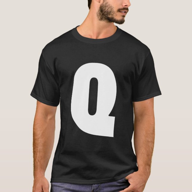 T-shirt Typographie Gras Lettre d'affichage Q Alphabet (Devant)