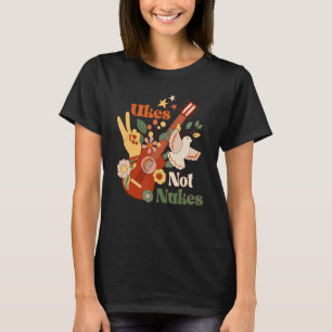 T-shirt Ukes Not Nukes Joueur de Ukulélé Groovy Musique d