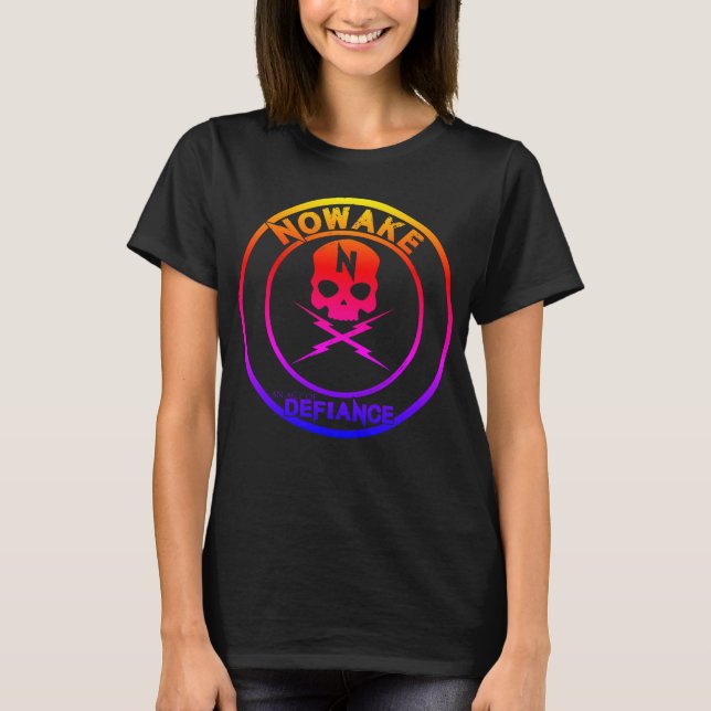 T-shirt "Un acte de défi" La chemise féminine éclaboussée  (Devant)