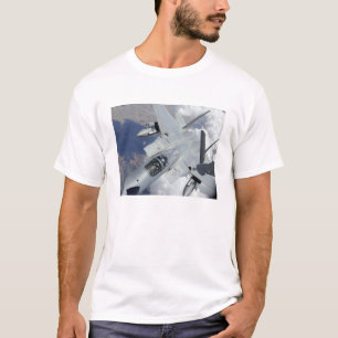 T-shirt Un aigle F-15 s'éloigne d'un KC-135